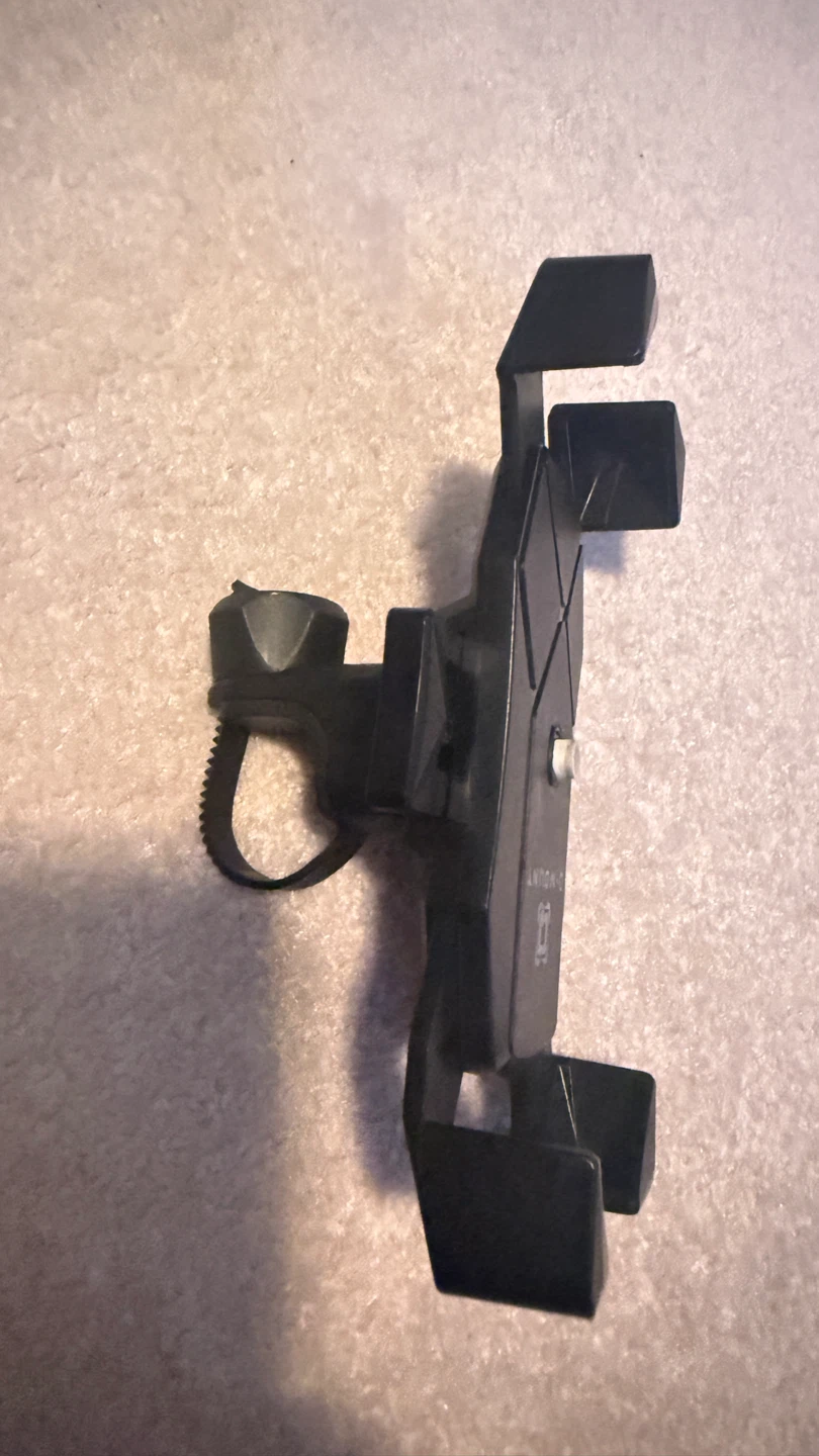 Q-Mount Phone Holder - photo 2