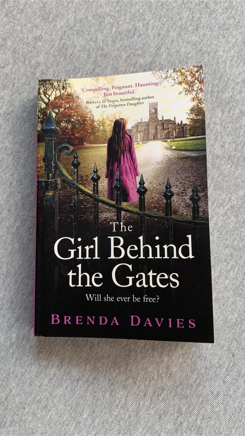 The Girl Behind the Gates by Brenda Davies