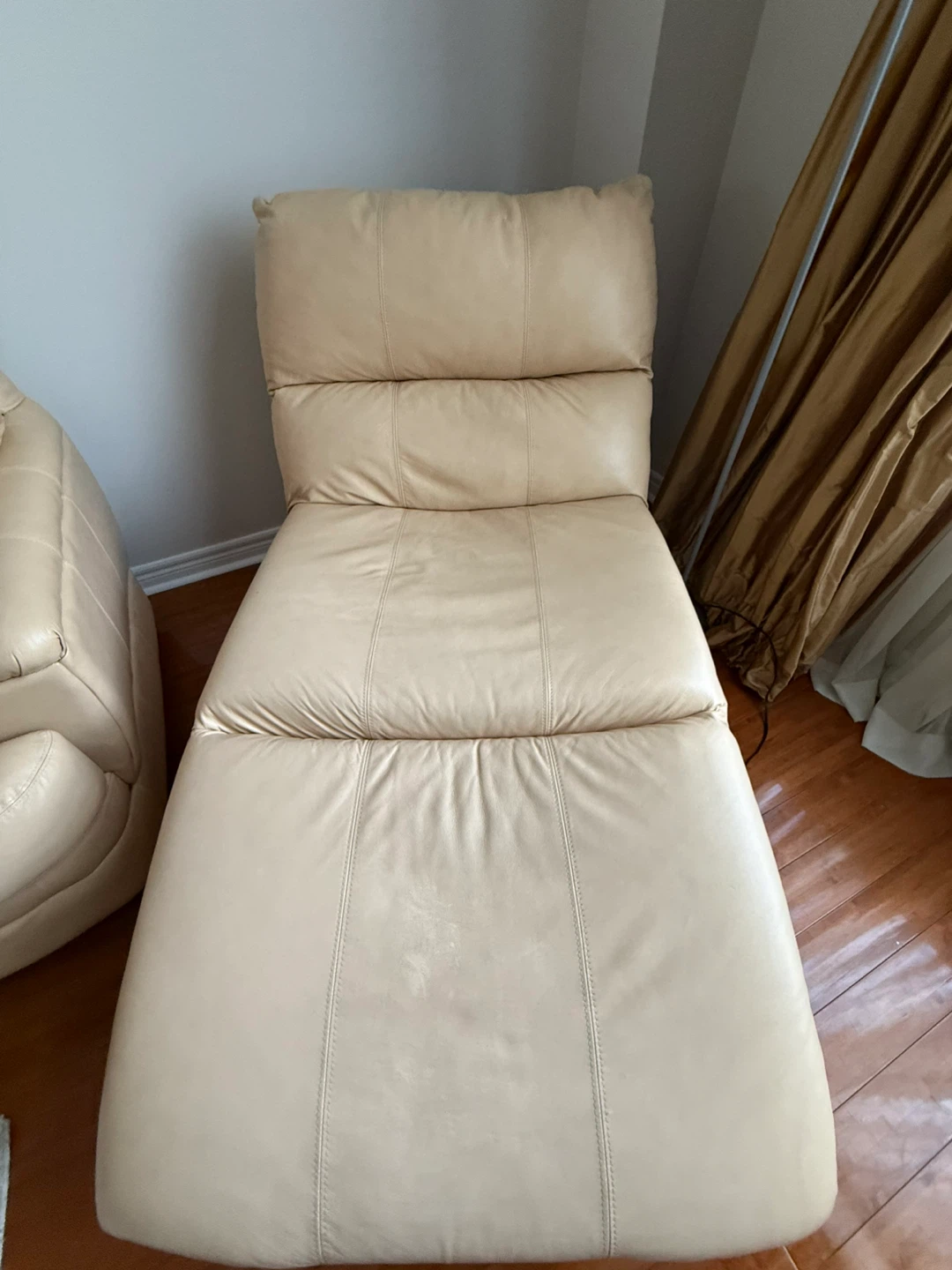 Light Beige Leather Sofa and Chaise Lounge Set - photo 3