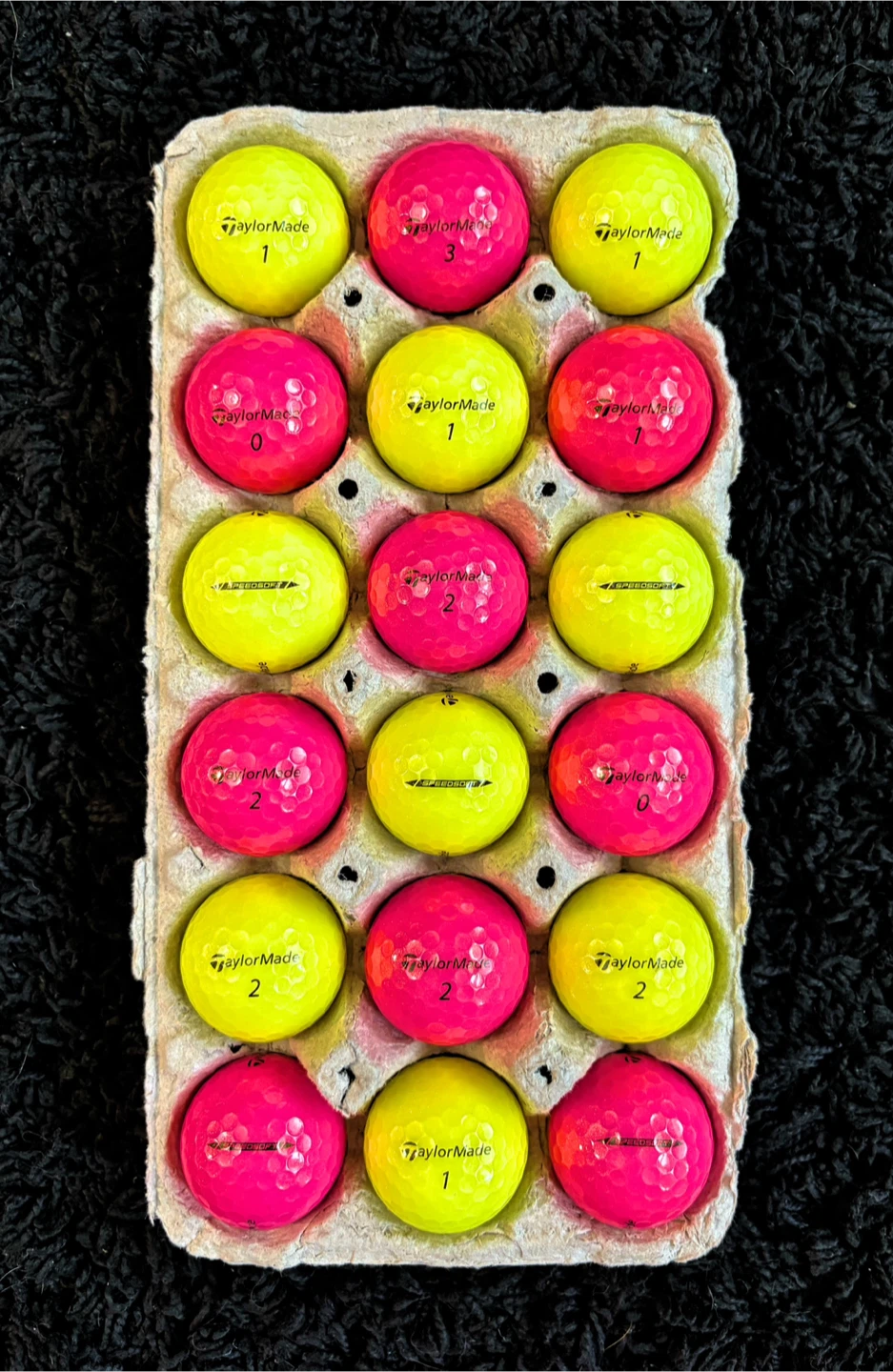 18 Taylormade Speedsoft Coloured Golf Balls - photo 2