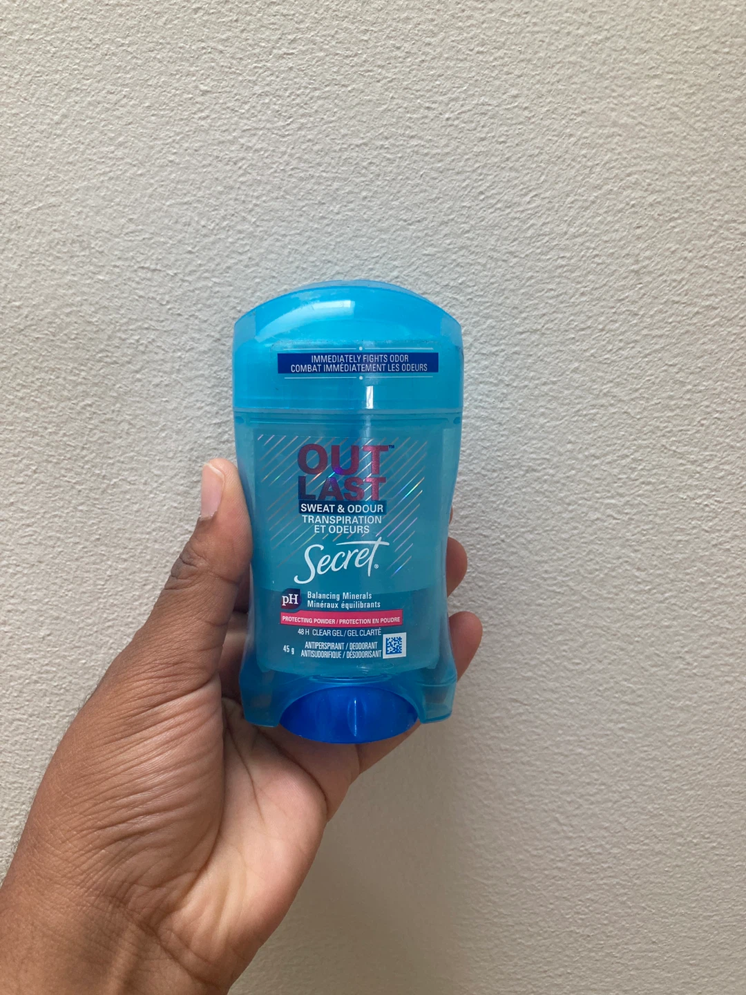 NEW Secret Outlast 48H Clear Gel Antiperspirant/Deodorant