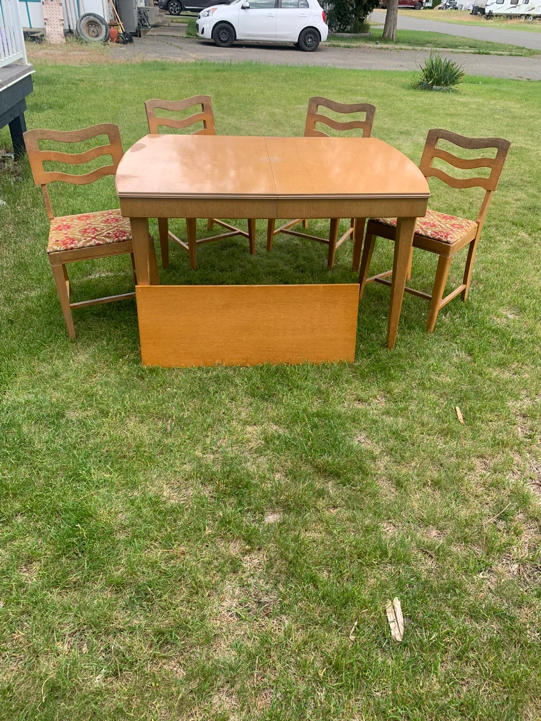 Light Oak Dining Table with Upholstered Chairs