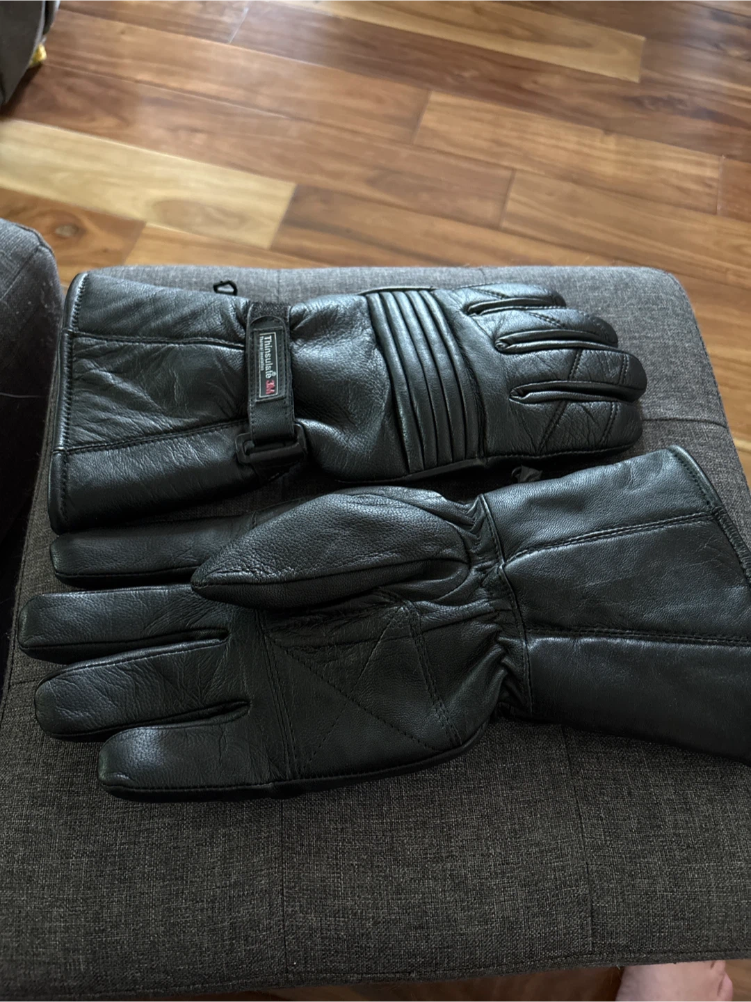 Black Leather Motorcycle Gloves - photo 3