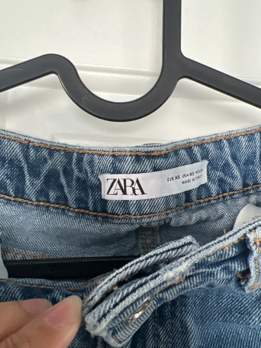 ZARA Denim Skirt - Size XS fits M 27 - photo 2