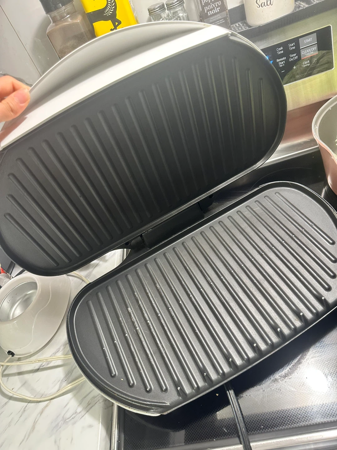 George Foreman Lean Mean Fat Grilling Machine - photo 2