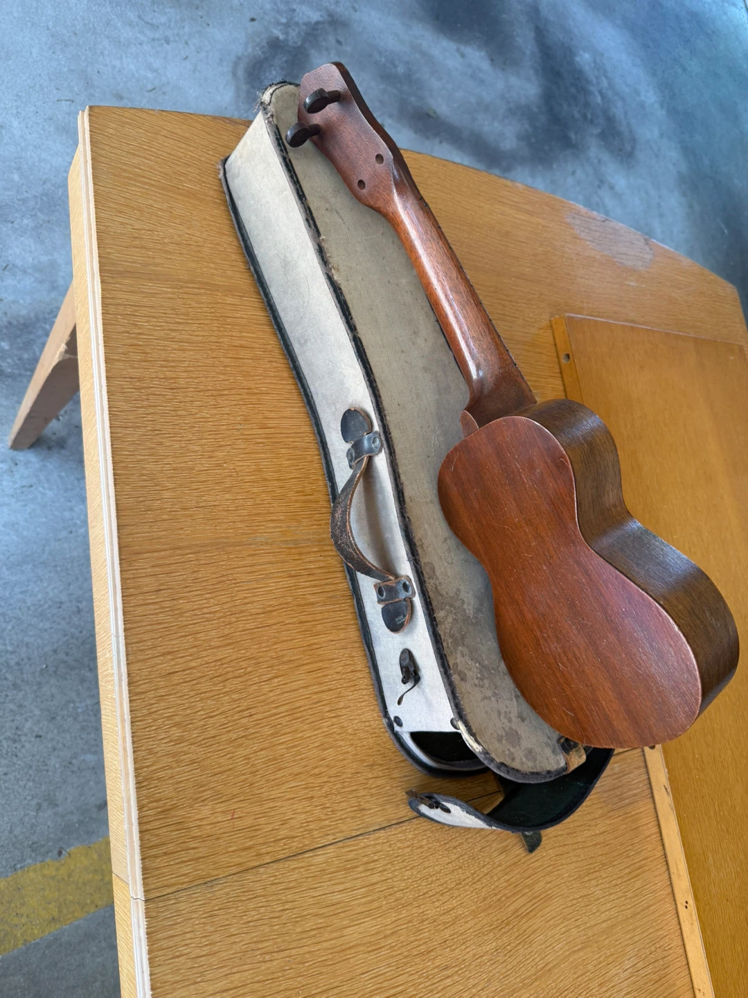 Antique Wooden Ukulele with Case - photo 3