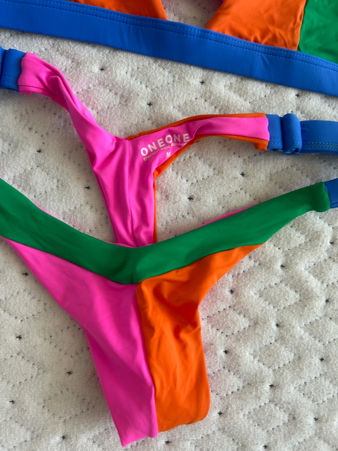 ONEONE swim colourblock triangle thong bikini - photo 2
