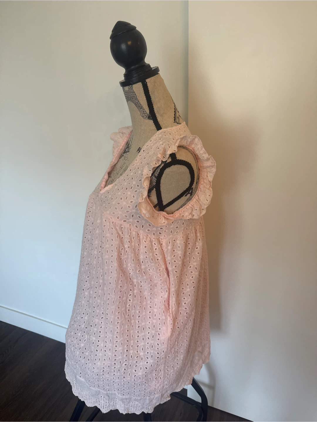 Vivva Pink Eyelet Dress S/M with pockets - photo 3