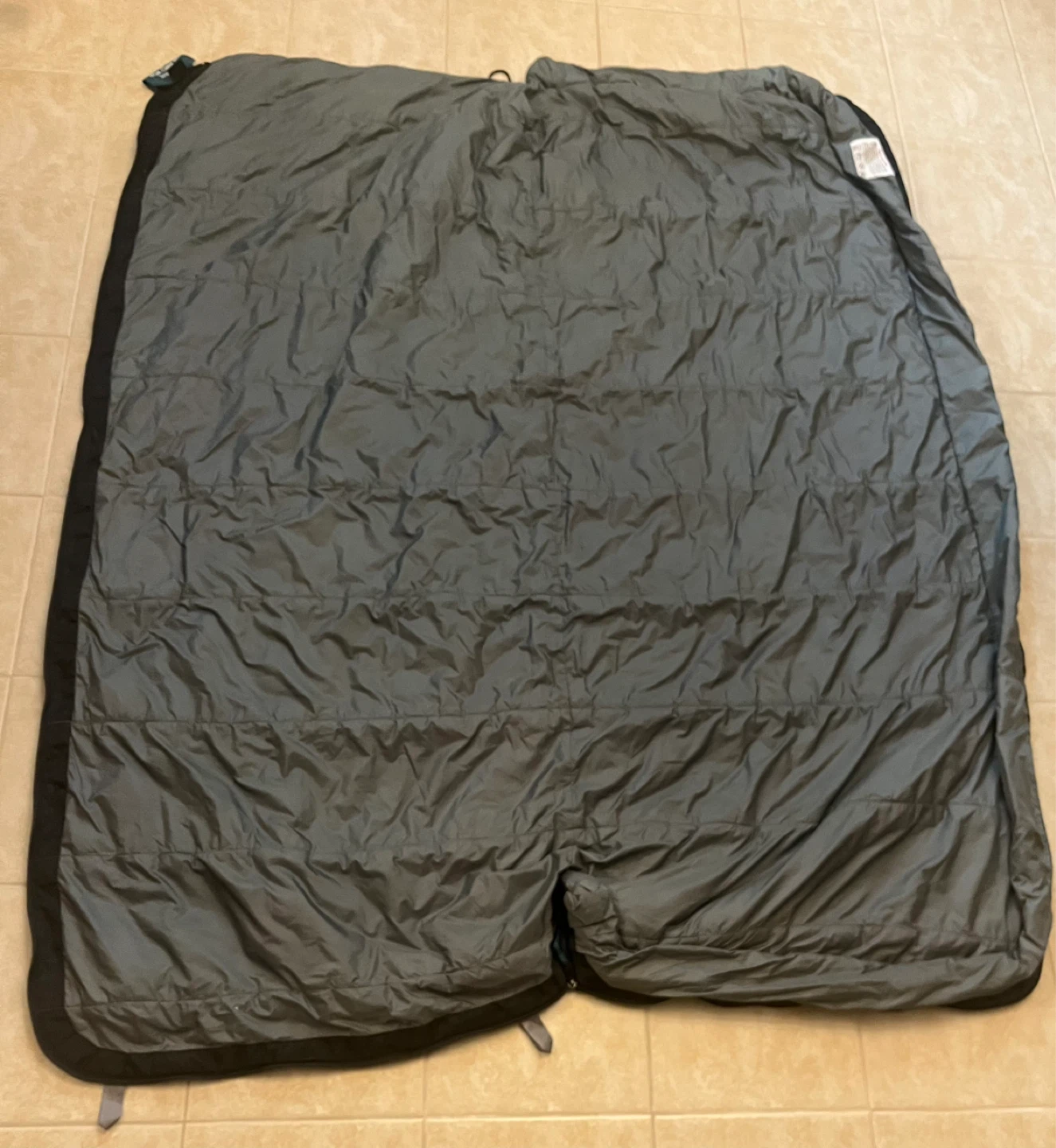 LLBean High Camp HV Sleeping Bag 20°F/-7°C - photo 5