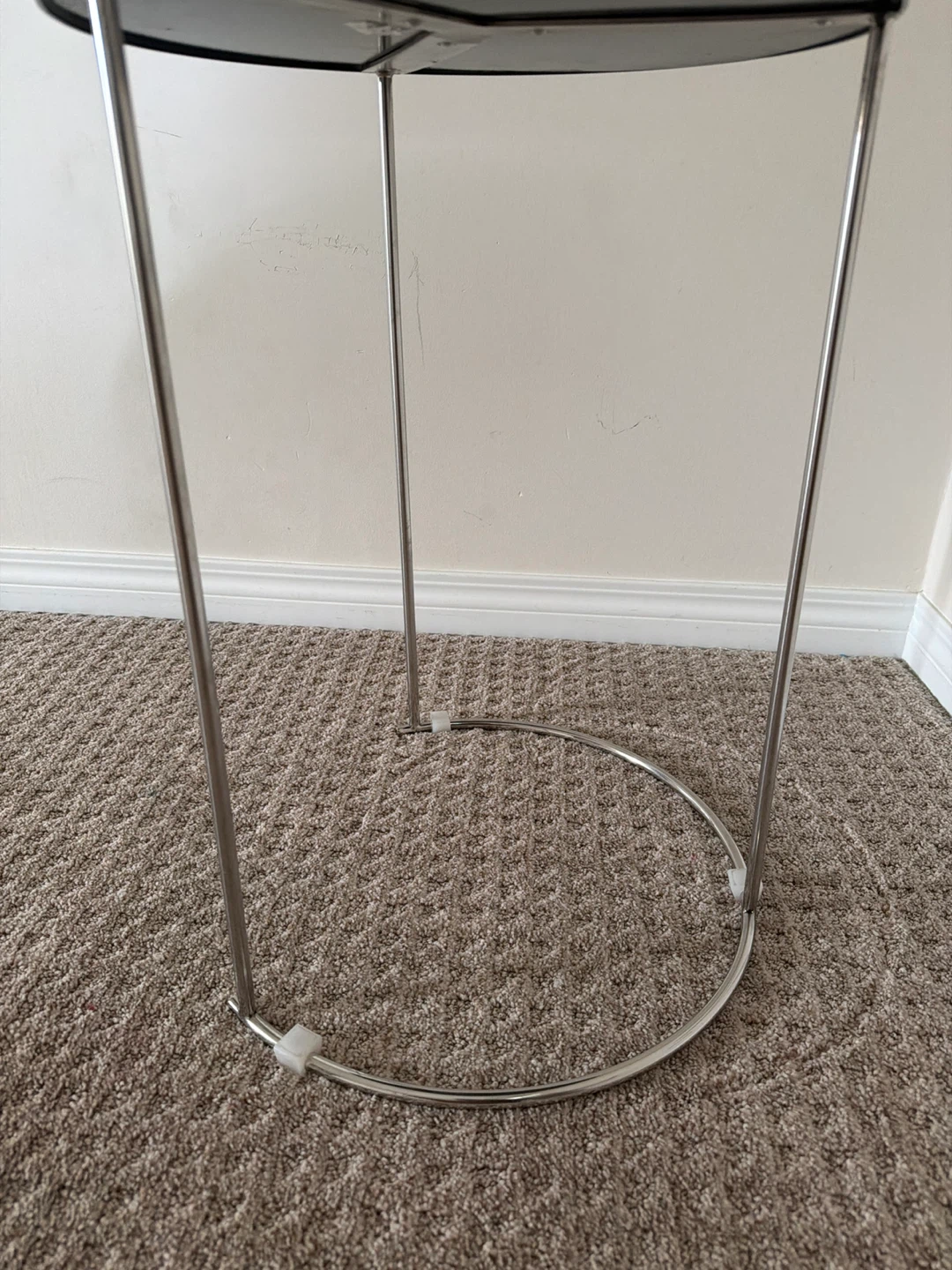 Mirrored Round Side Table - photo 3