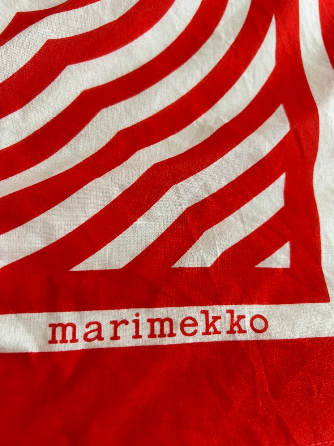 Marimekko Red & White Unikko Scarf - photo 2