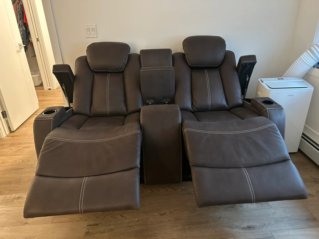 Double Leather Recliner Loveseat - photo 2
