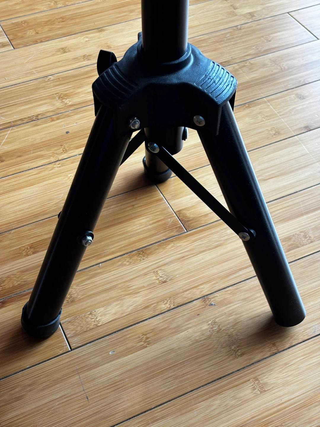 Black Adjustable Tripod Stand for wig rag - photo 5