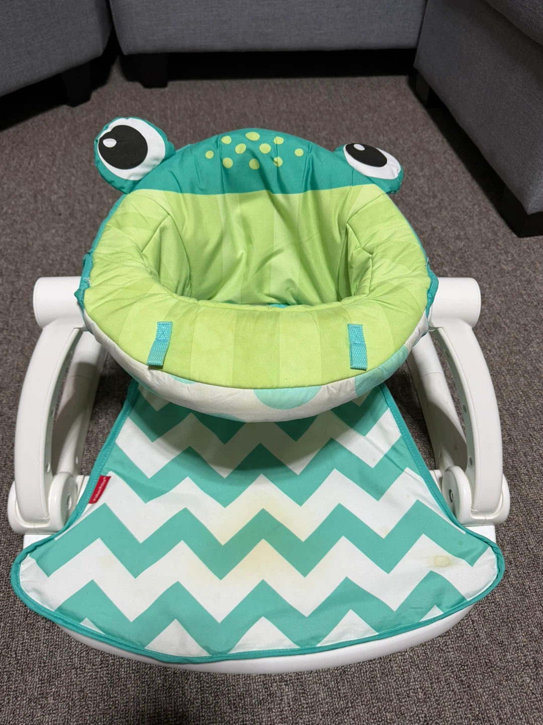 Fisher-Price Baby Seat rocker- Frog Design