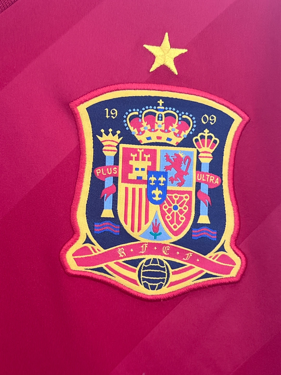 adidas Spain National Team 2011-2012 home jersey - photo 2