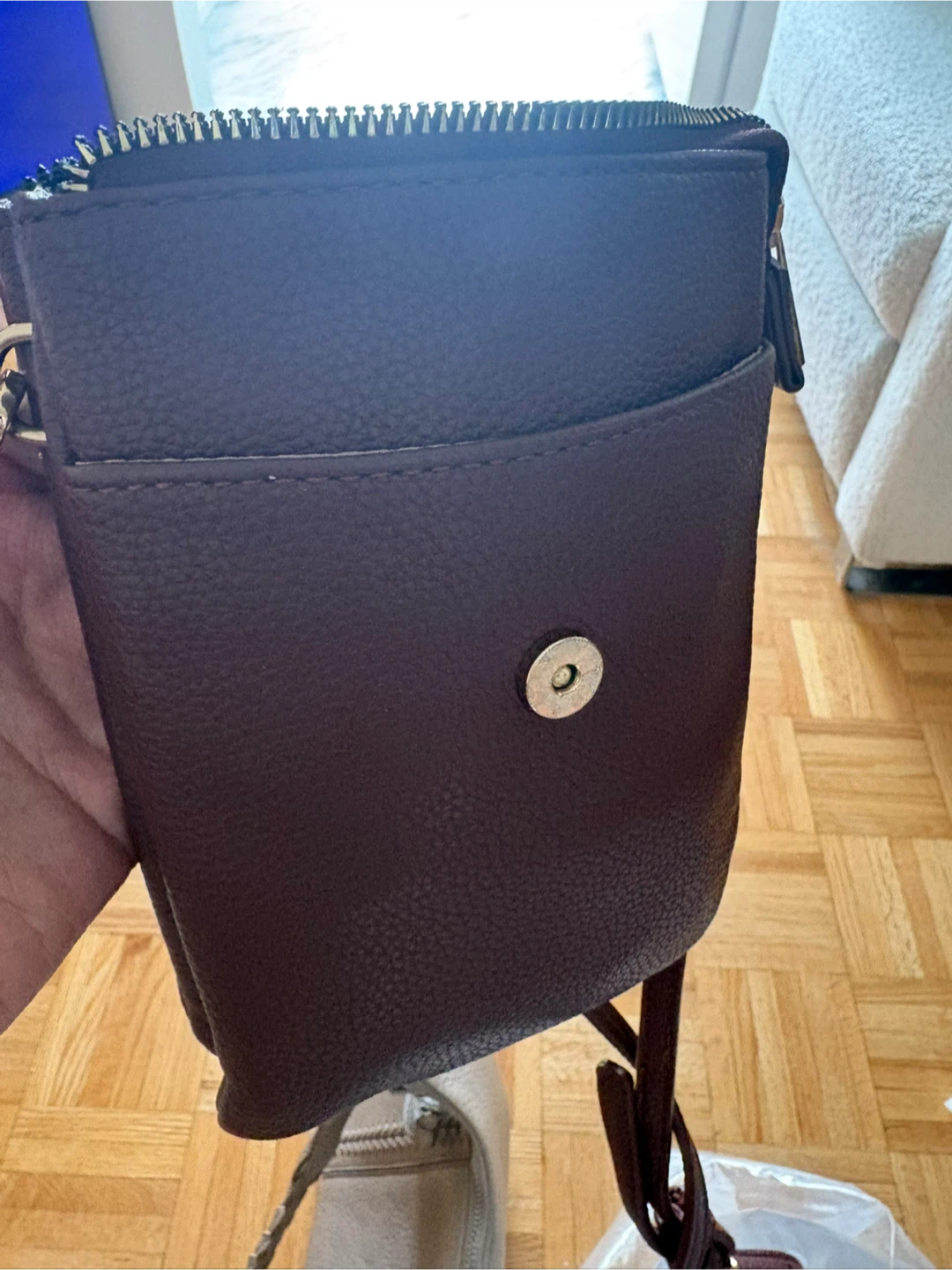 BOSTANTEN Burgundy Faux Leather Crossbody Bag - photo 3