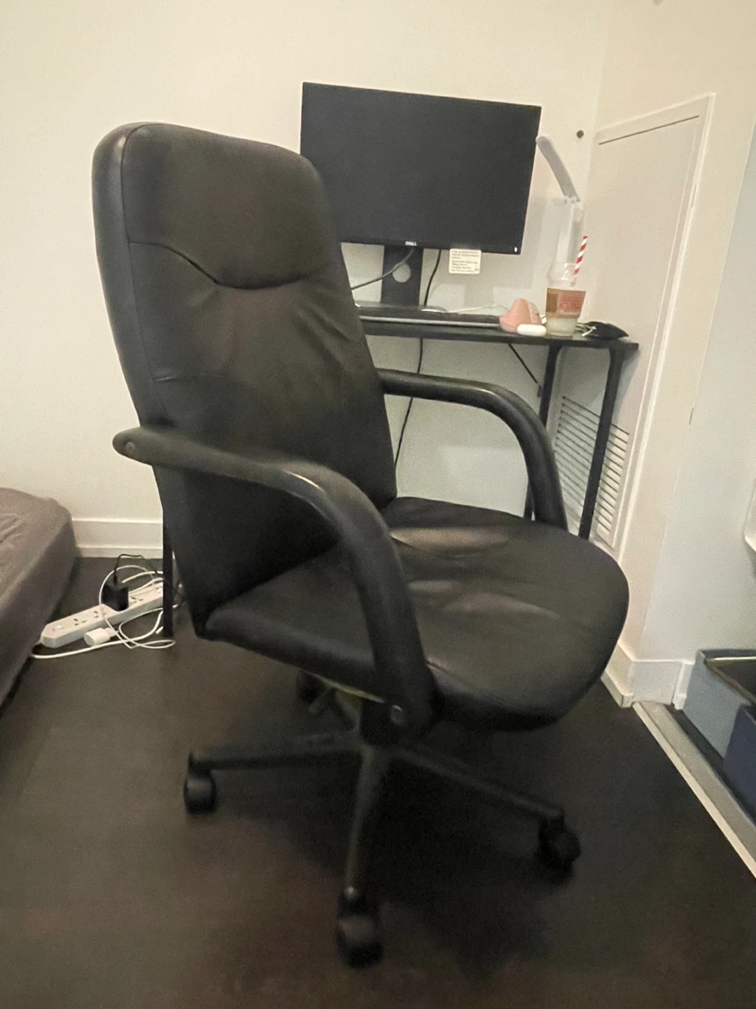 Black Leather Office Chair - photo 3