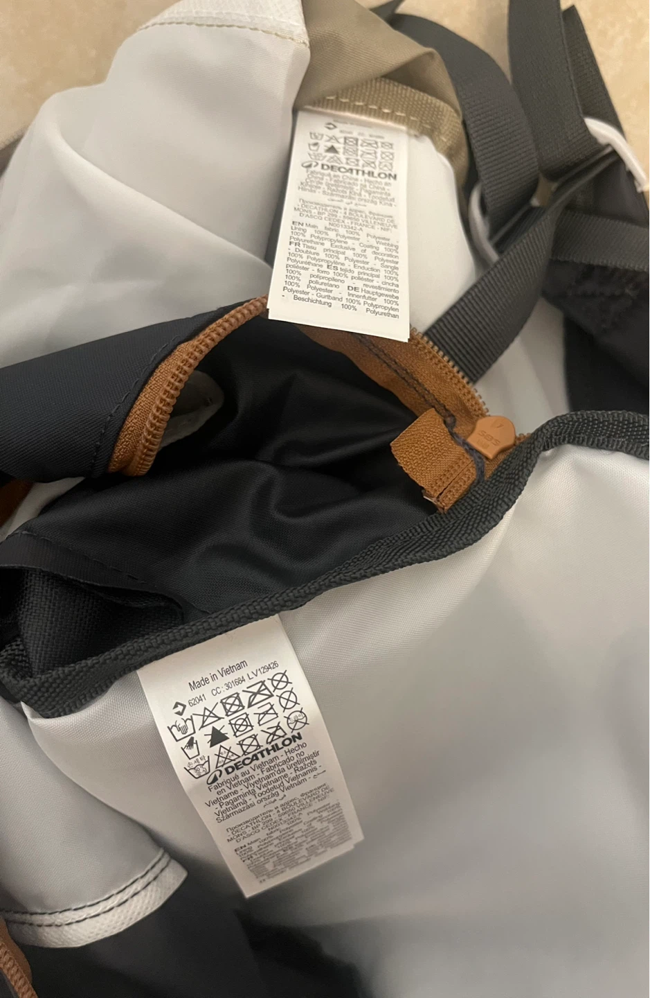 Two Quechua Decathlon backpacks 10L - photo 4