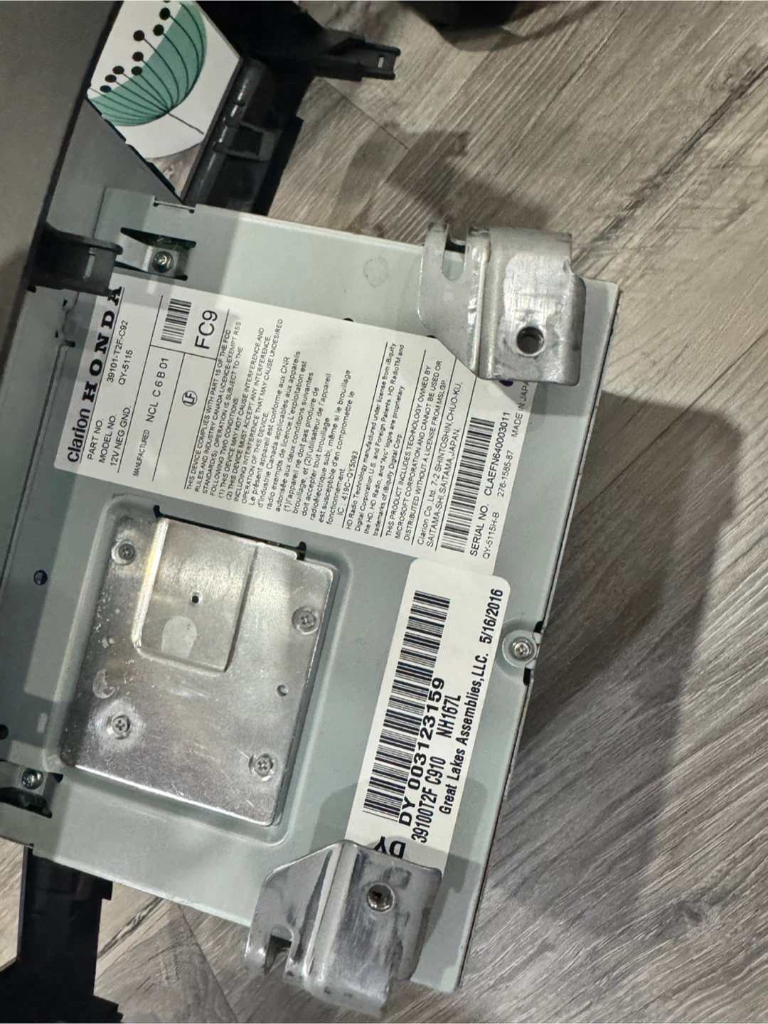 Honda Clarion Car Stereo - photo 2