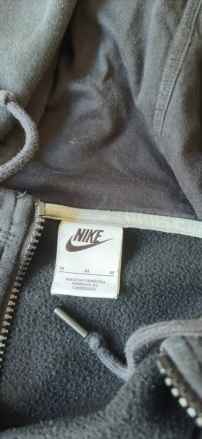 Nike Zip-Up Hoodie - photo 3
