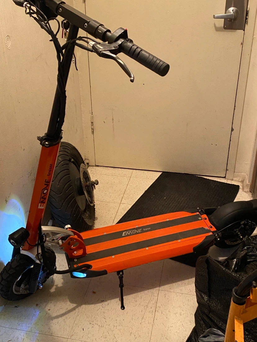 Emove Cruiser e scooter - photo 3