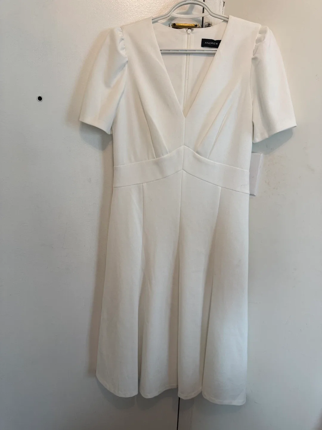 Andrew Marc White Short Sleeve Dress Size 8 - photo 5