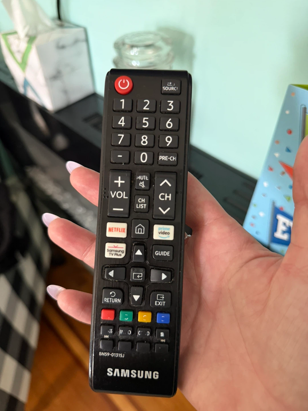 65’ Samsung Smart TV & Remote Control - photo 4