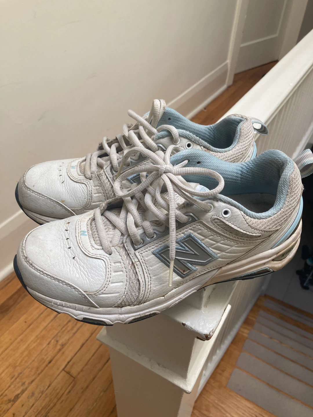 New Balance 856 Women's Sneakers - photo 3