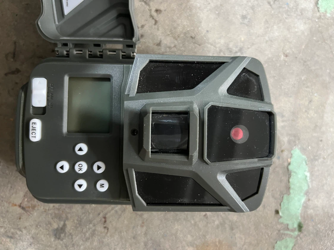 Cabela's Outfitter Gen 5 Trail Camera