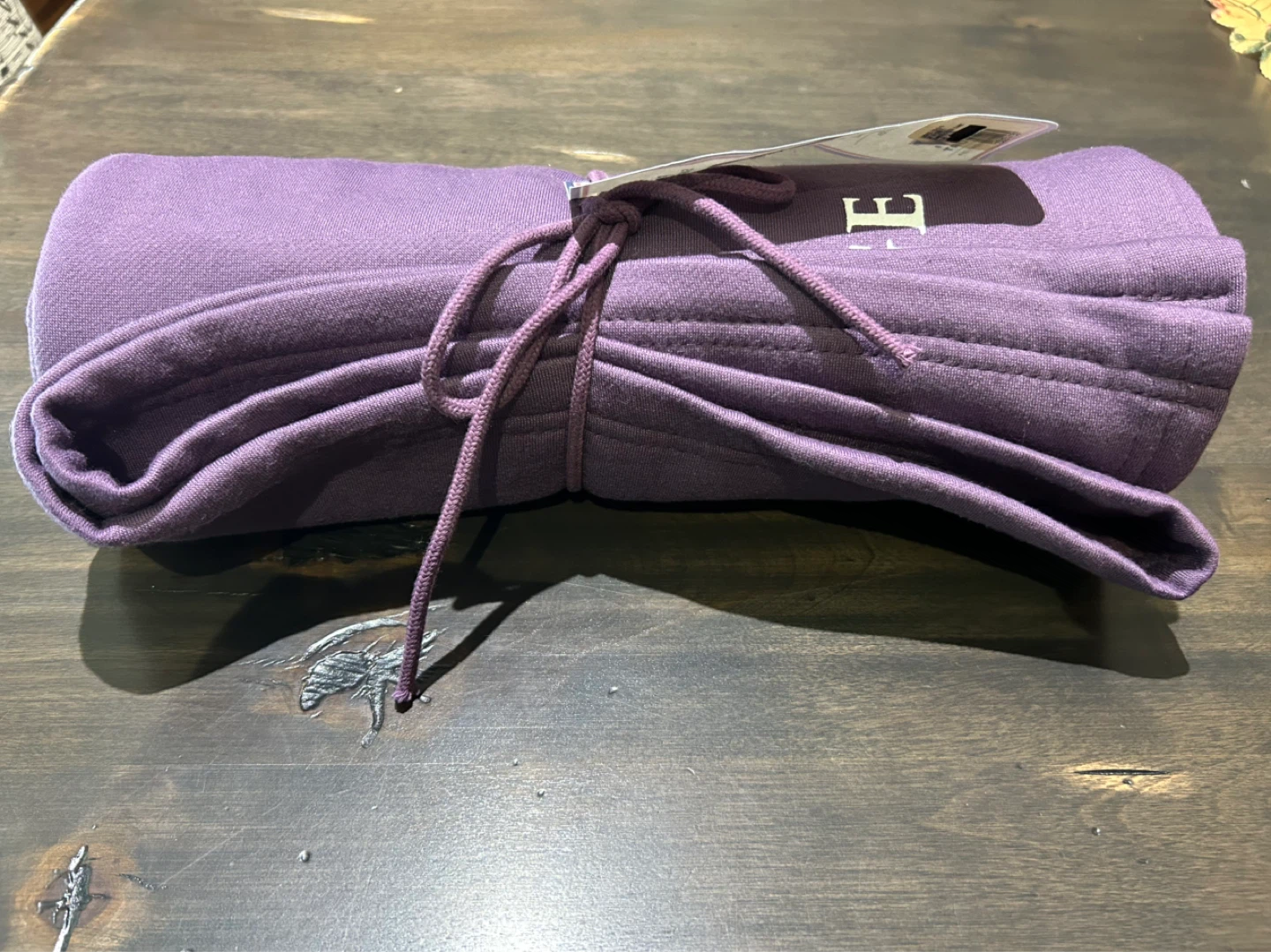 MV Sport Emmanuel College Throw Blanket - photo 2