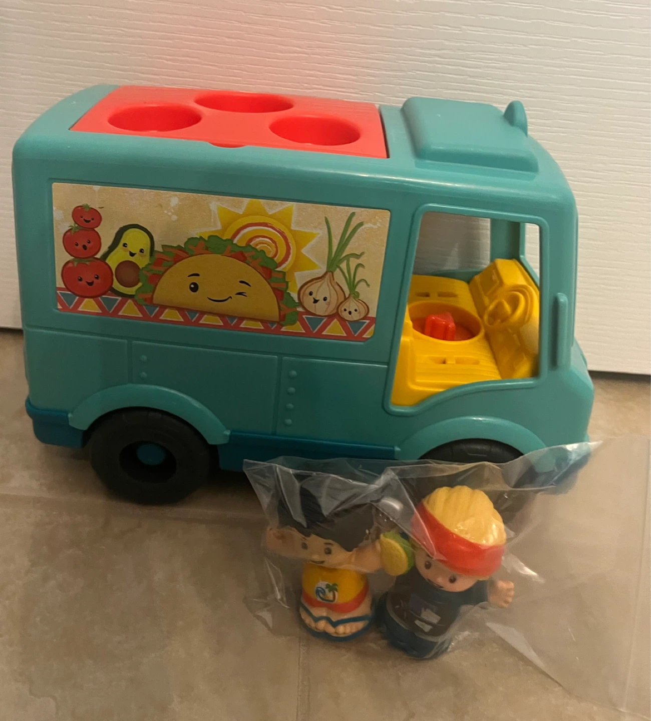 Fisher-Price Little People Food Truck - photo 4