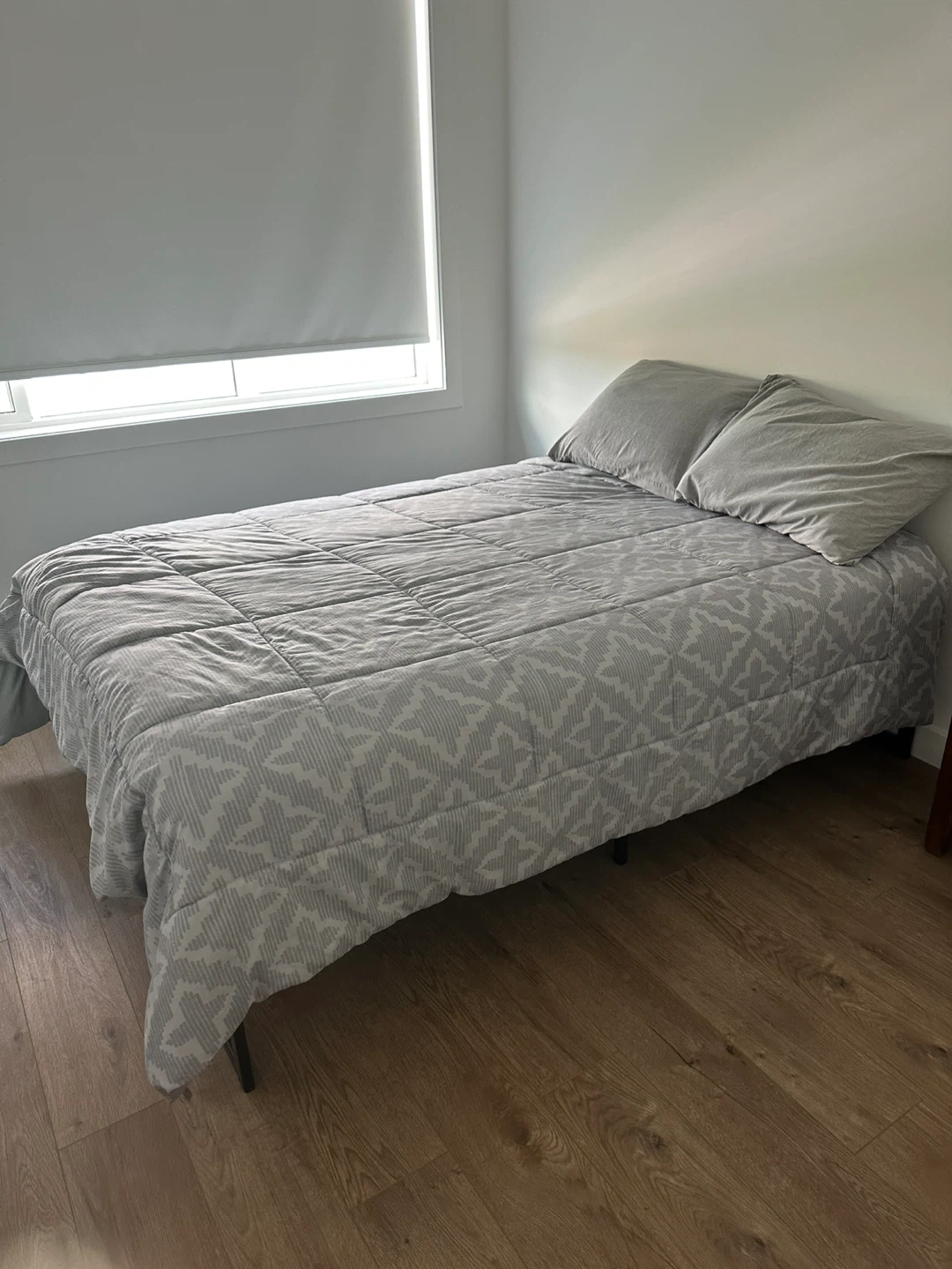 Double Mattress Bed/Frame