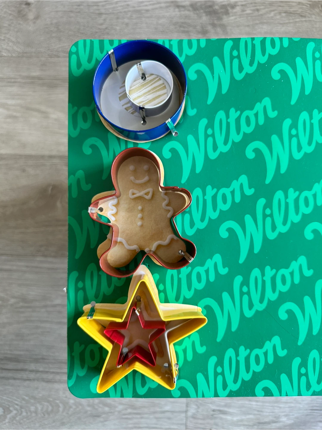 Wilton Cookie Cutters - Christmas Shapes
