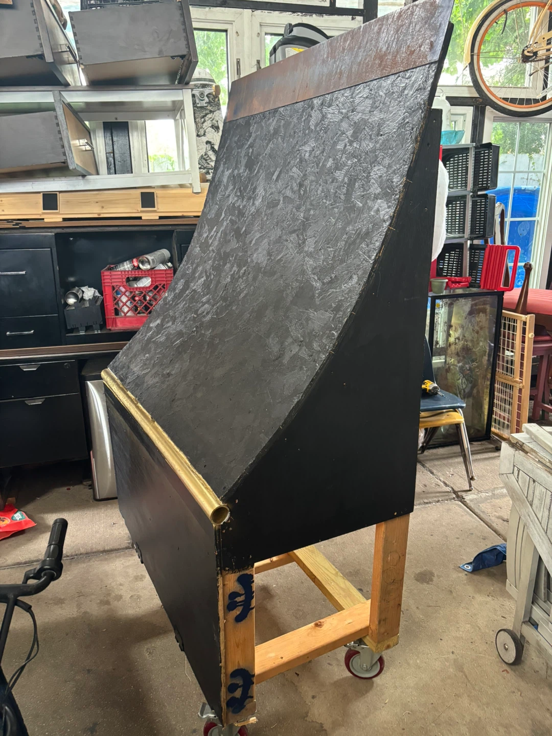 Custom black skate ramp / quarter pipe - photo 2