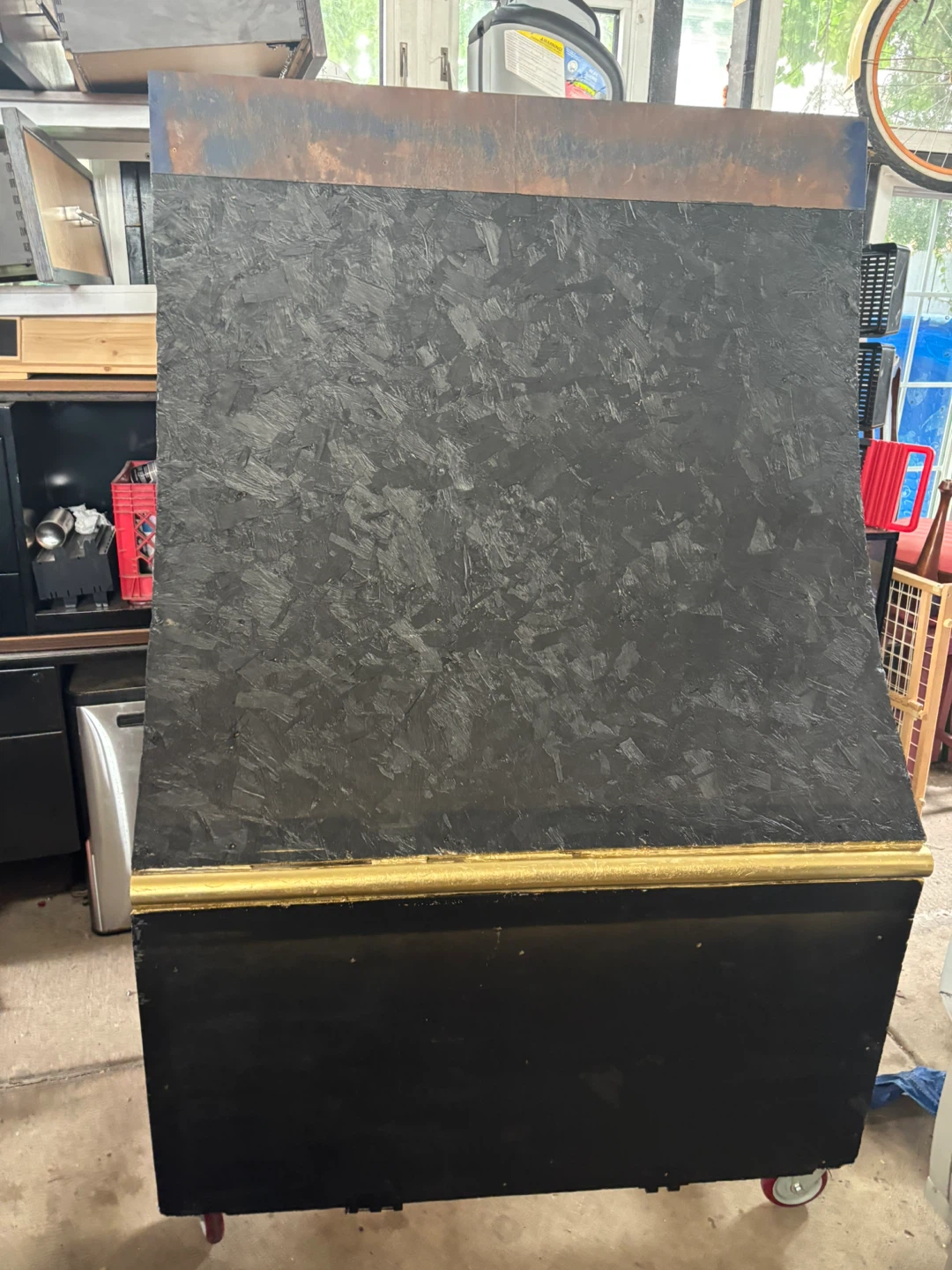 Custom black skate ramp / quarter pipe - photo 4