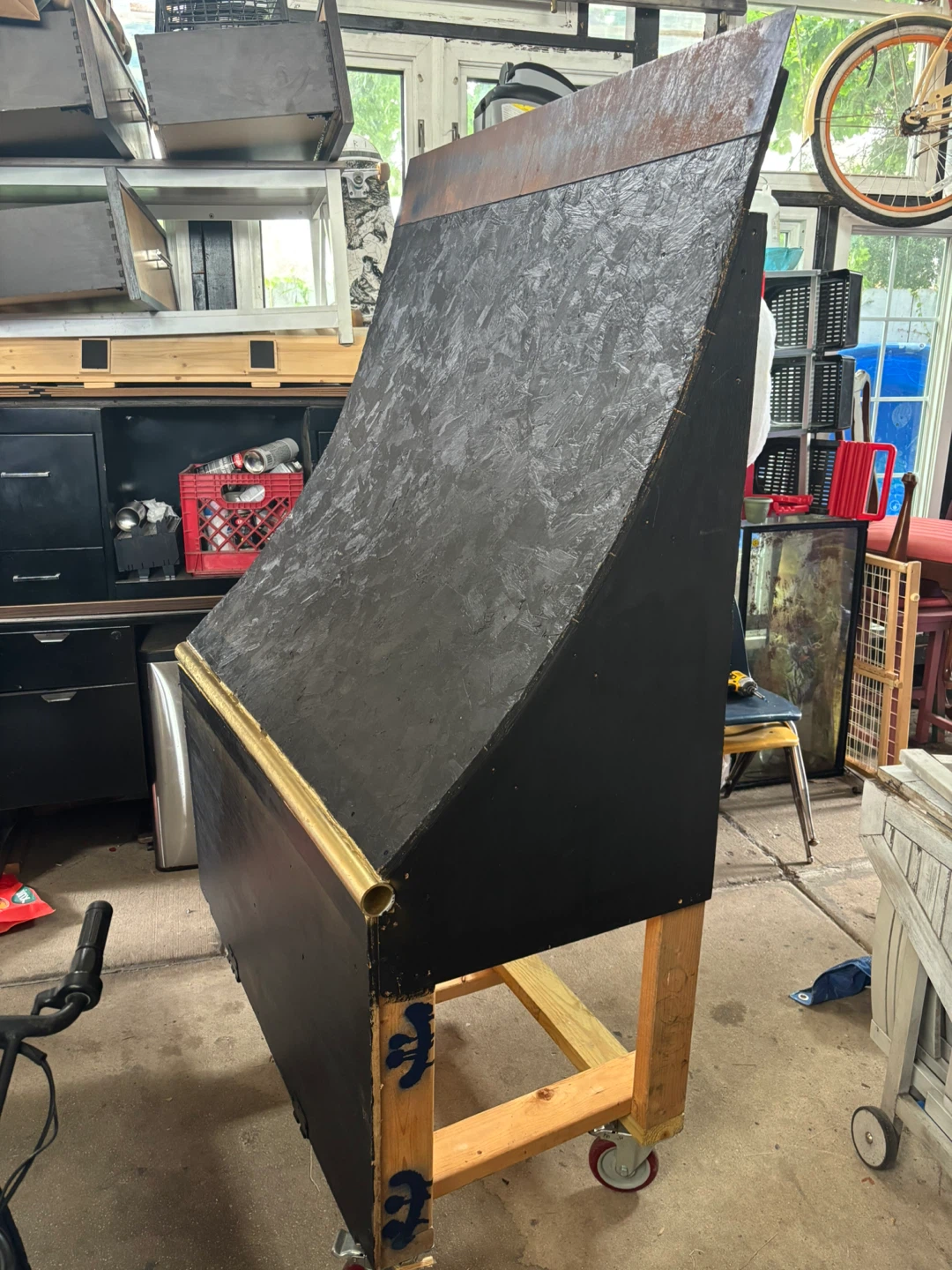 Custom black skate ramp / quarter pipe - photo 3