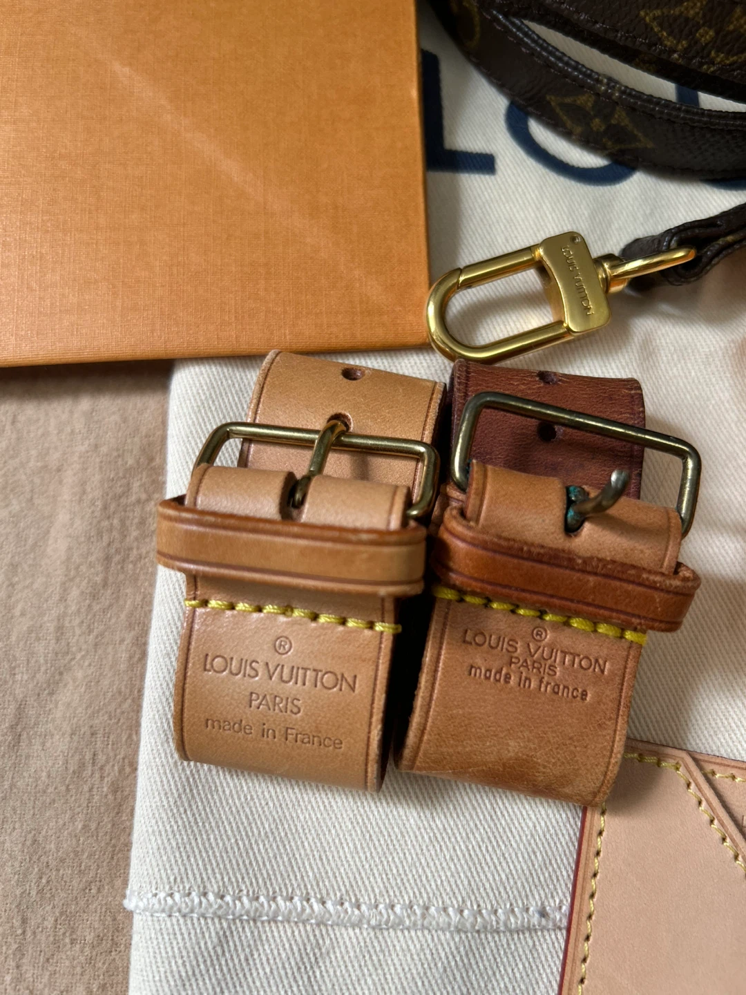 Lot of Louis Vuitton Card Holder, Strap, Etc. - photo 3