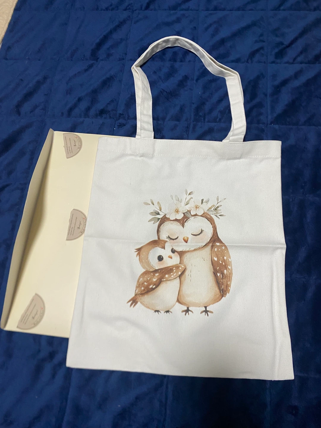 White Canvas Tote Bag with Owl Design - photo 4