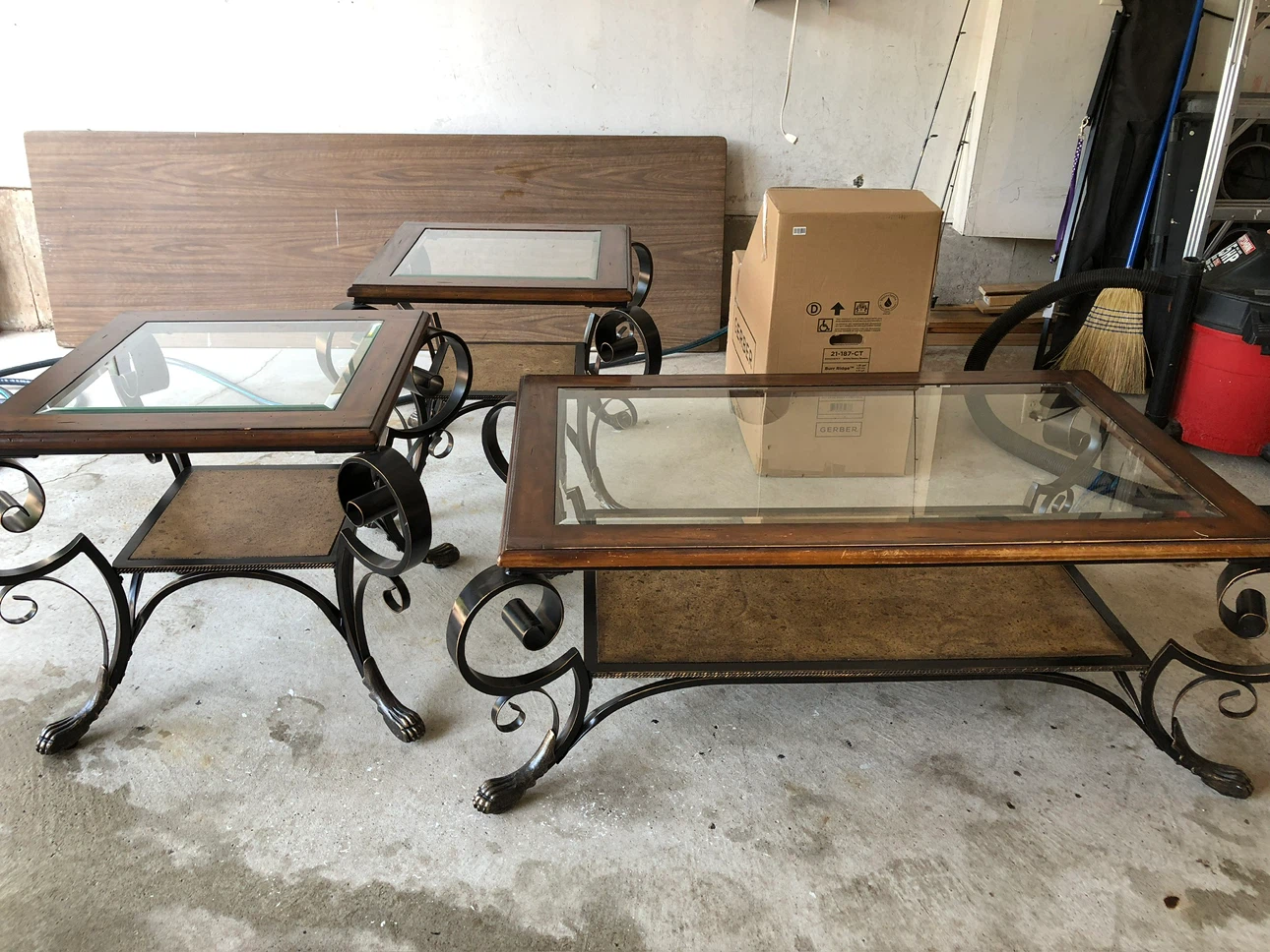 Coffee table set