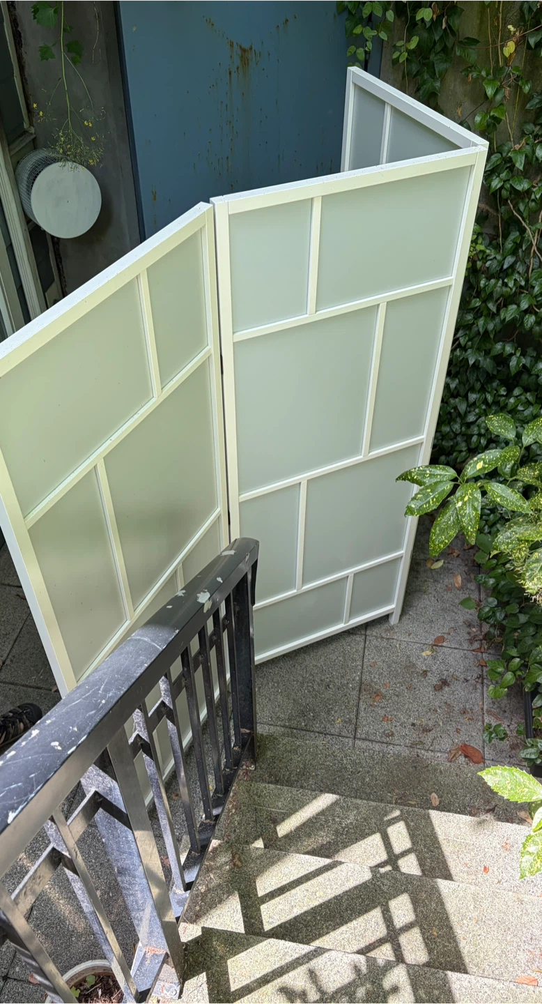 White Room Divider Screen - photo 3