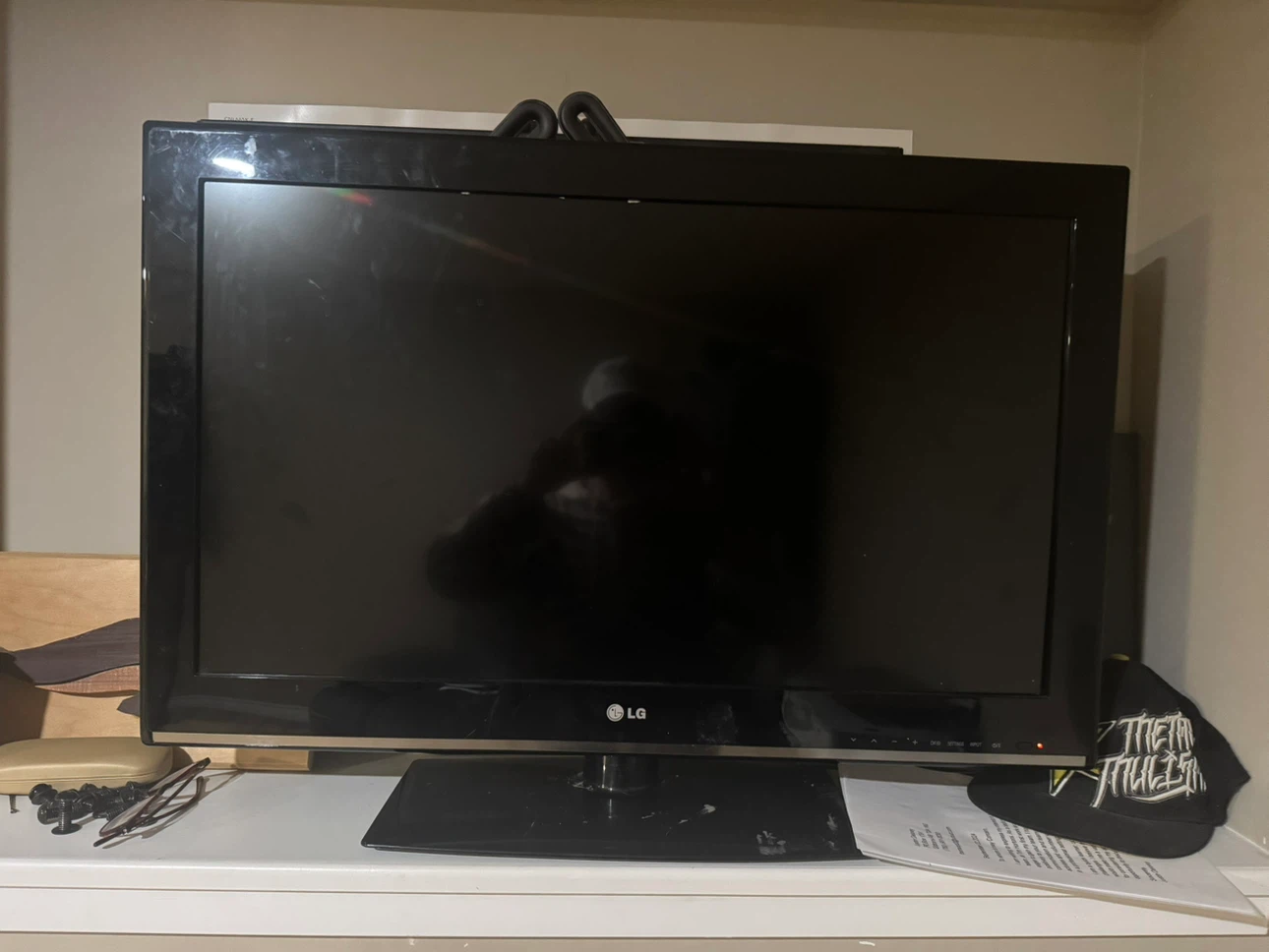 32 inch TV
