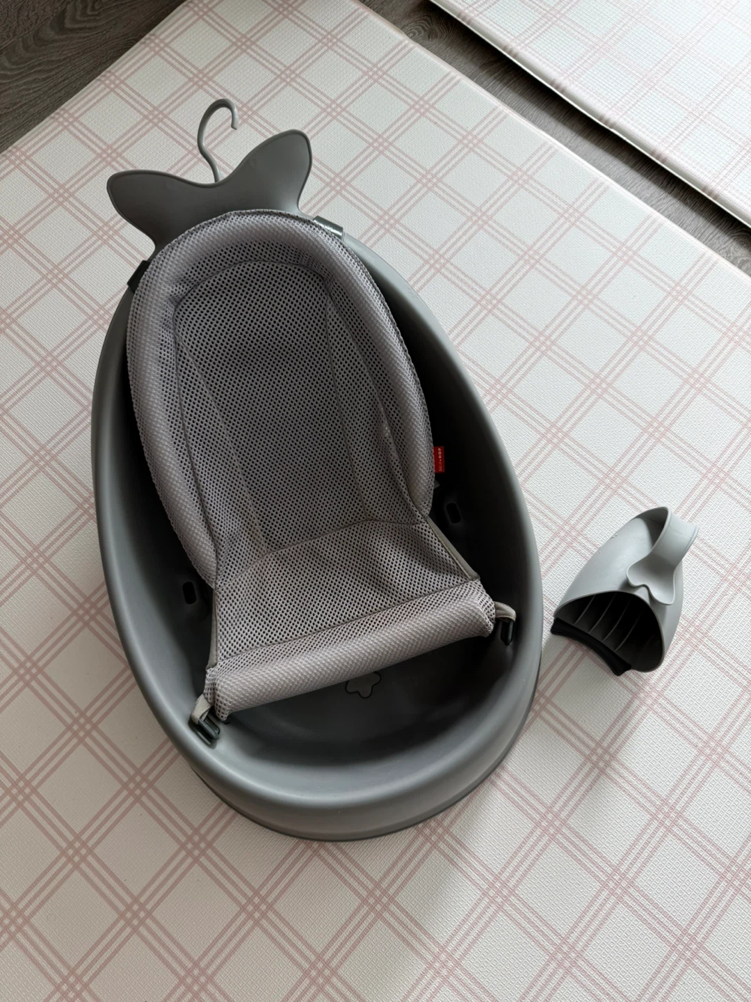 Skip Hop Infant Bath Tub (+rinser)