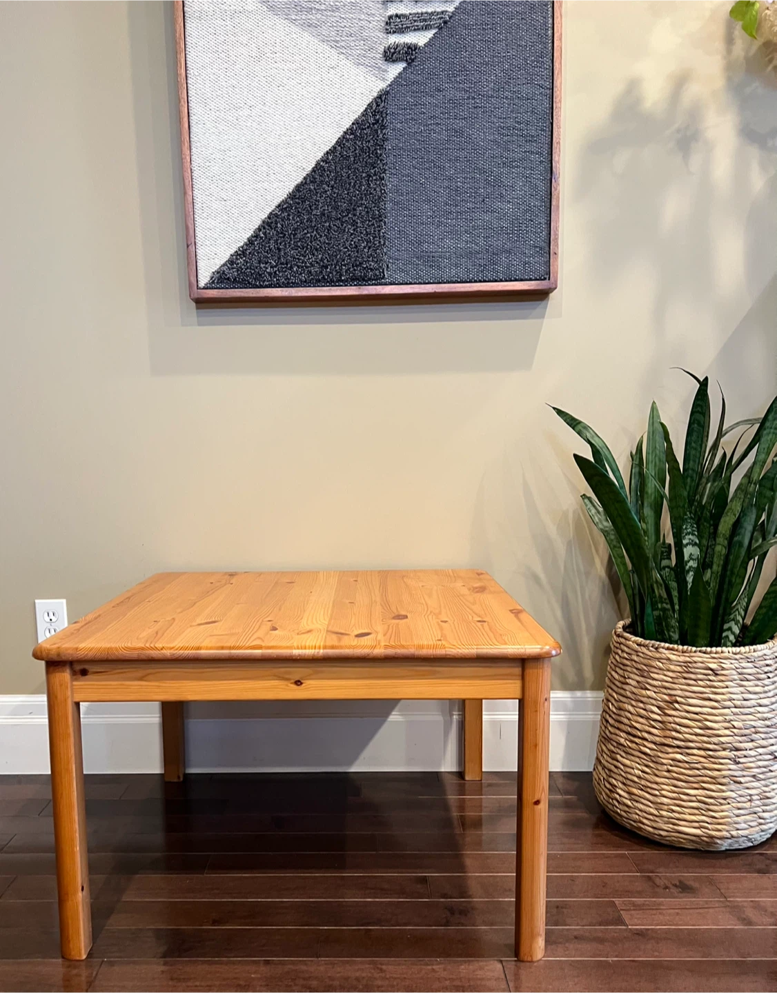 Vintage Solid Pine Coffee Table– Mid Century/Farmhouse Style