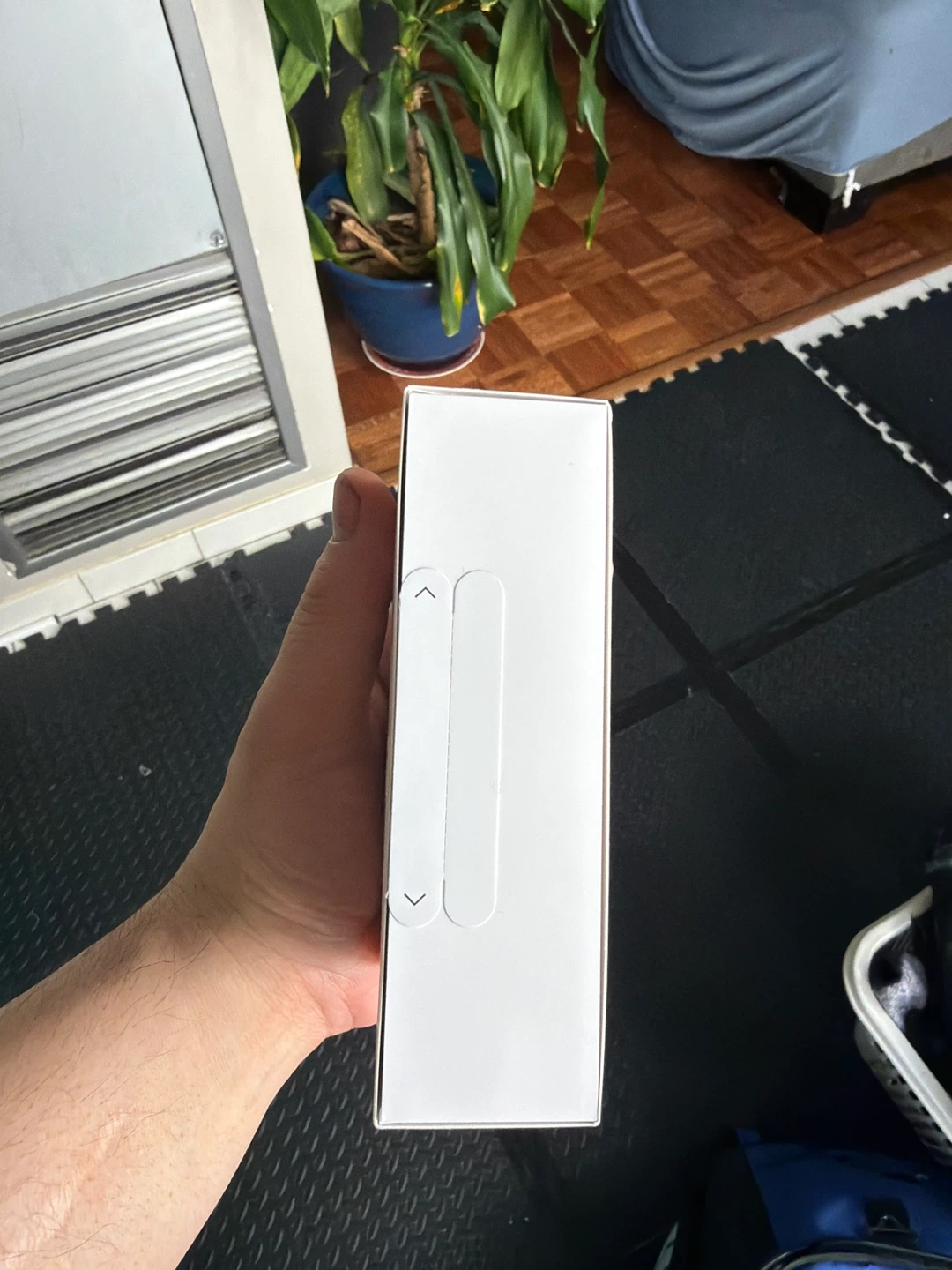Oura Ring 4 Charging Case - photo 4
