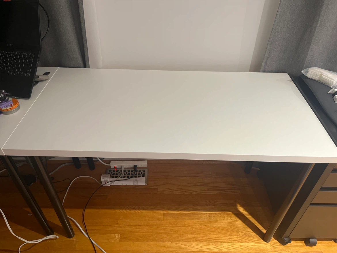 IKEA LAGKAPTEN Desk - White