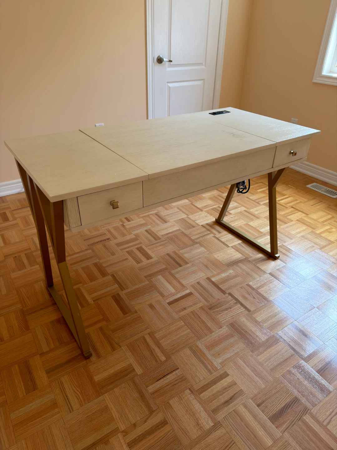 Sit Stand Desk (with power outlet) - photo 4