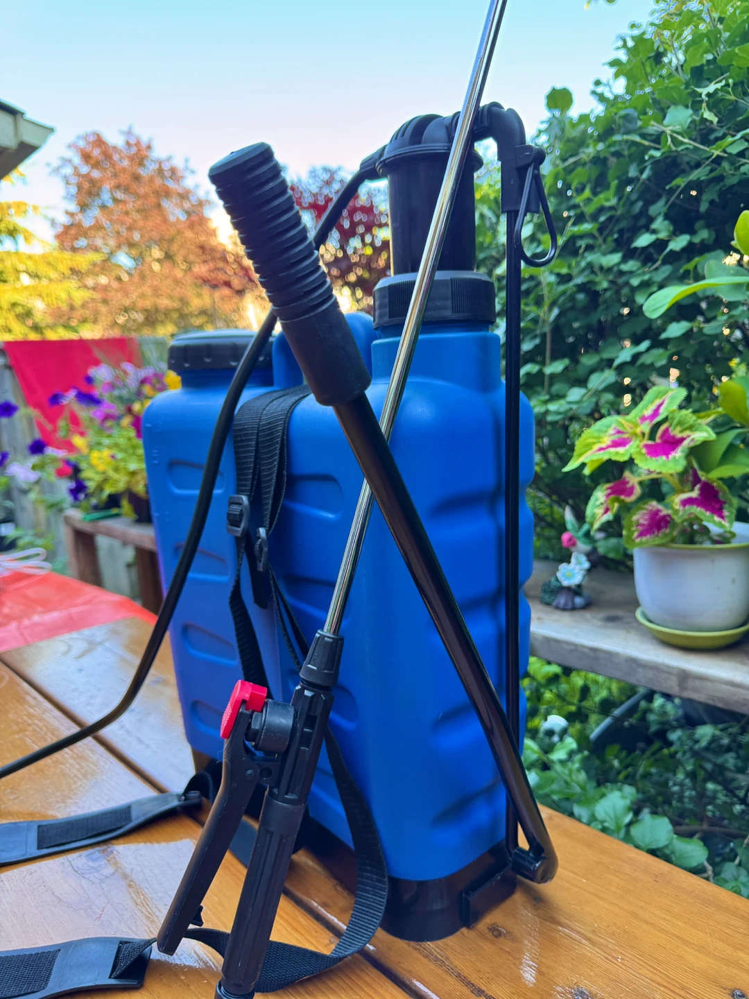 Manual Backpack Pressure Sprayer - 16 Liters (Approx. 4 Gallon) - photo 5