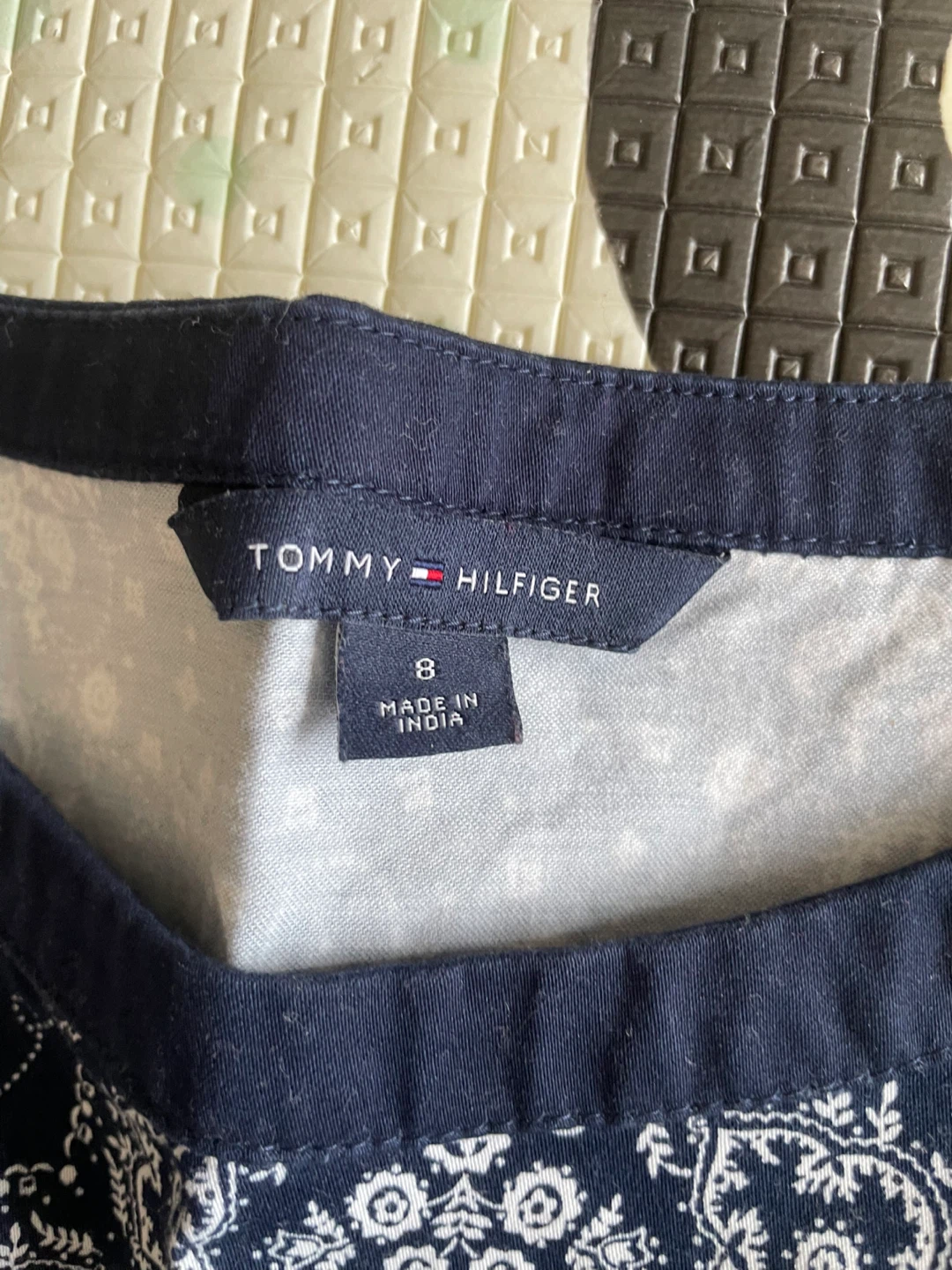 Tommy Hilfiger Navy Paisley Dress Size 8 - photo 2