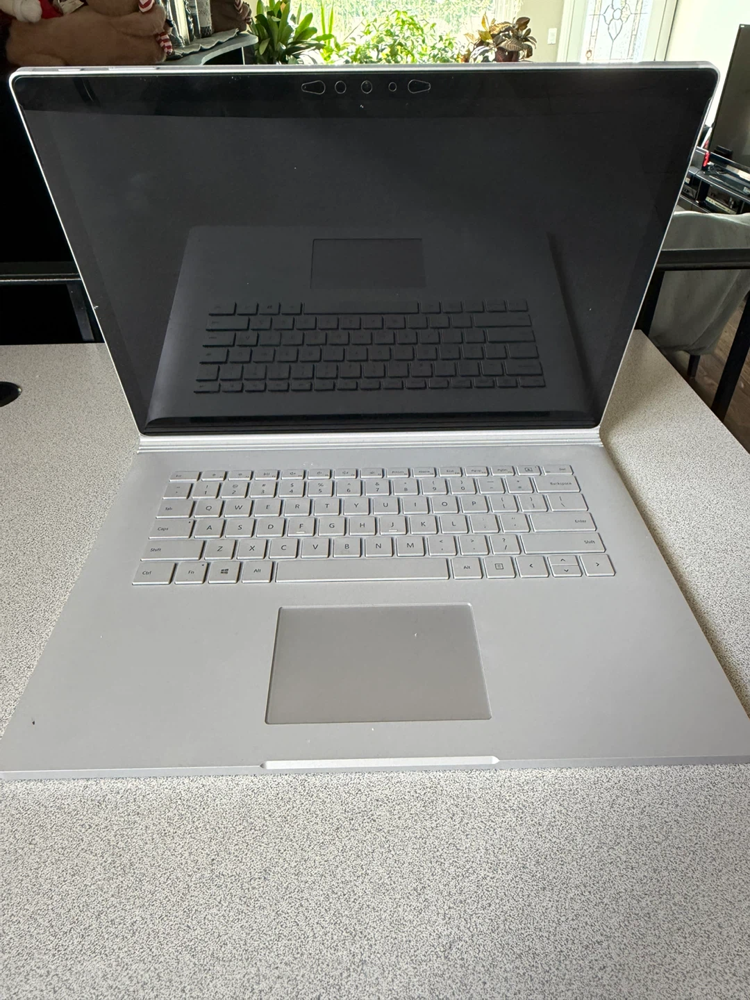 Microsoft Surface Book 2 i7 Laptop - photo 2