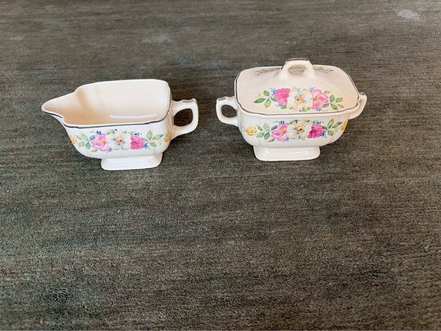 Vintage Set of Dishes - photo 3